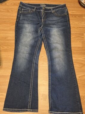 Y2K Vanity Bootcut Jeans Thick White Stitch Flap Pocket Dark Wash Denim 32x31